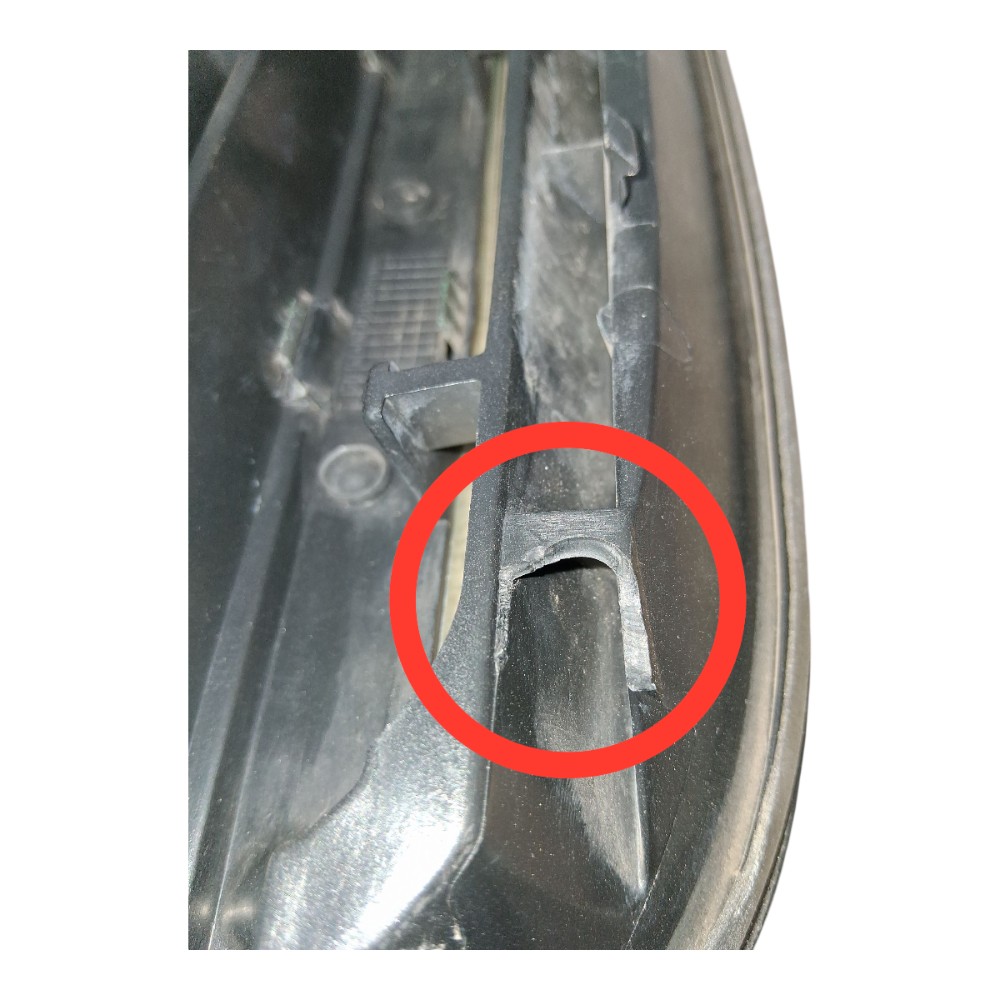 Grade Frontal Parachoque Gm Zafira 2008 *detalhe  Prata Preto
