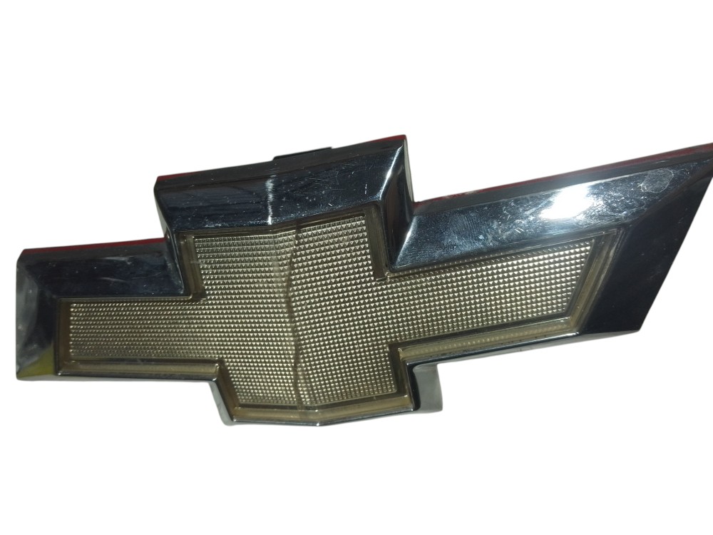 Emblema Grade Dianteiro Gravata Gm Onix Prisma 2012 A 2019 Cromado 3