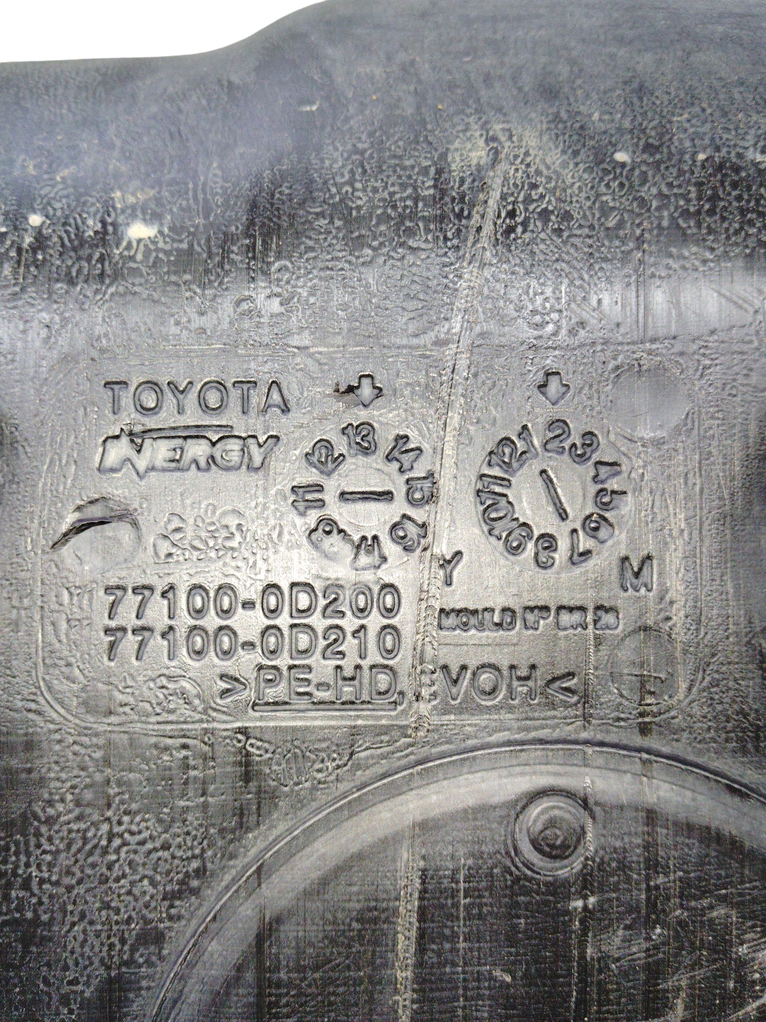 Tanque Combustível Toyota Etios  1.5/1.3 Sedan 2013 A 2020