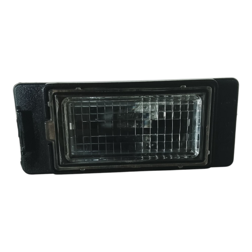 Luz De Placa Chevrolet Tracker 2020 2021 2023 2024 3