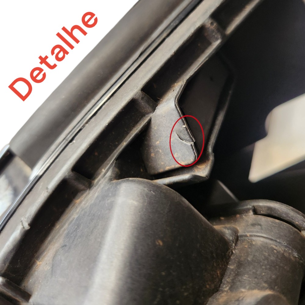Farol Esquerdo Mercedes Gla 200 2013 2014