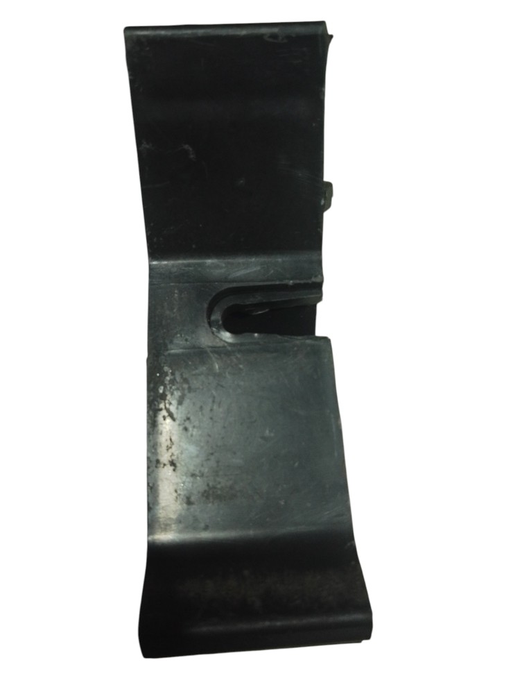 Suporte Presilha Chicote Carroceria Soleira Vectra 1996/2004 Preto