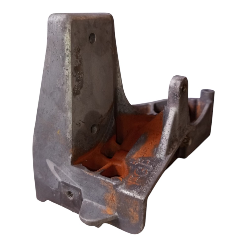 Suporte compressor bomba direção meriva,montana,corsa 03/12 4