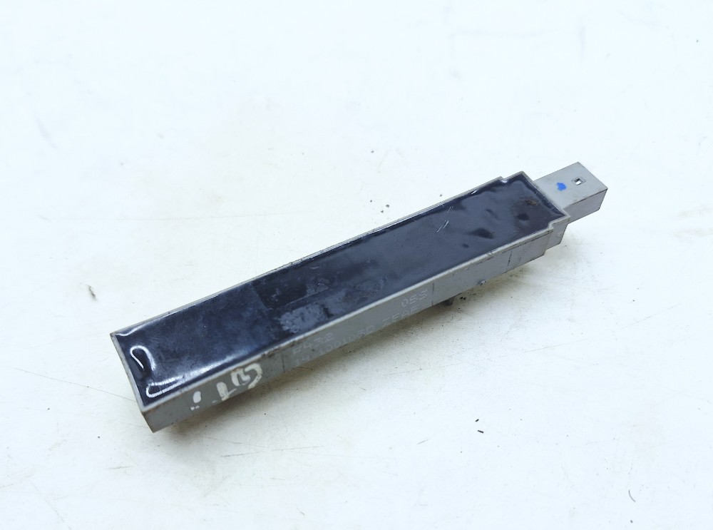 Sensor Keyless Vw Passat Tsi 2.0 2016 2017 5K0962132B