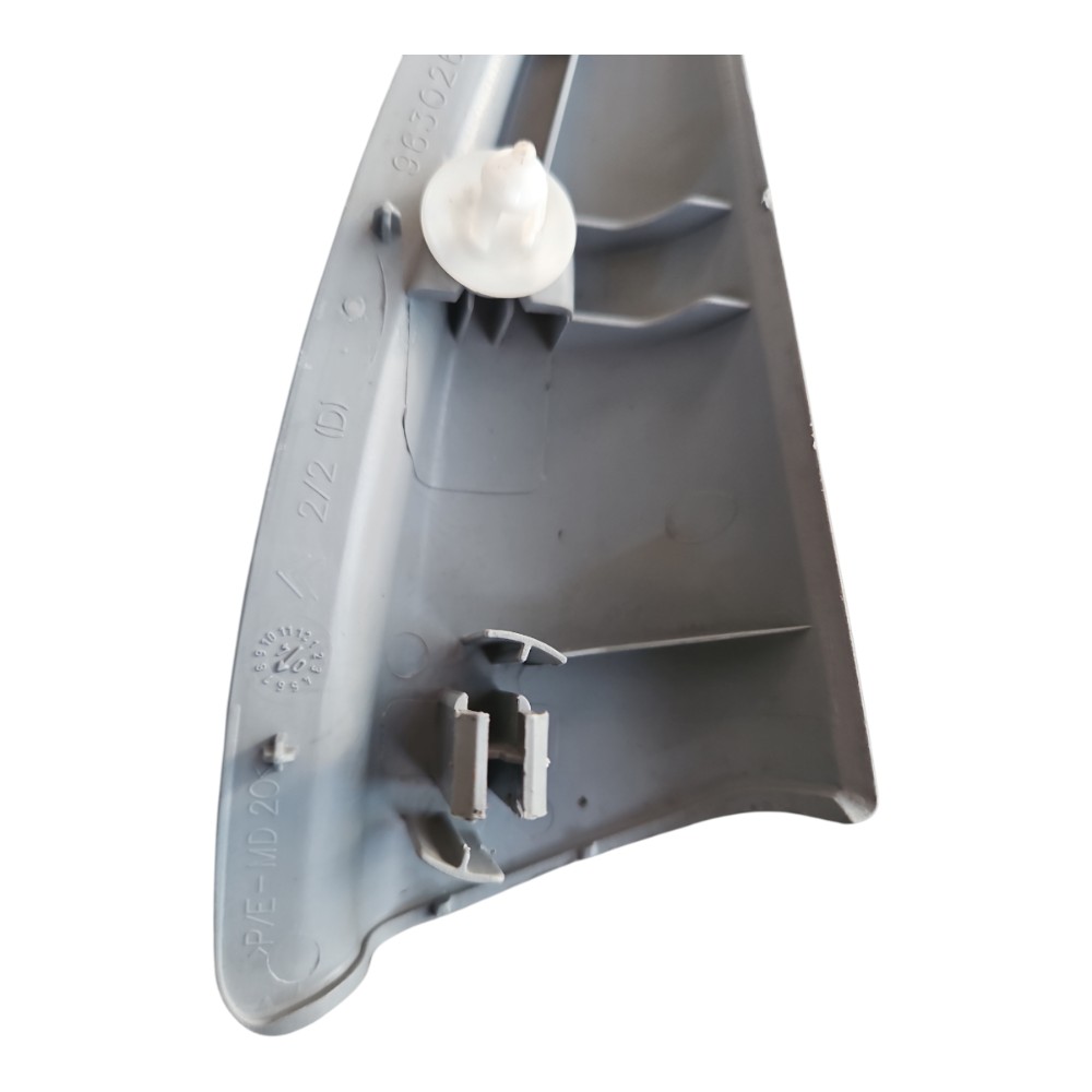 Acabamento Interno Td Retrovisor Xsara Picasso 2001 A 2011