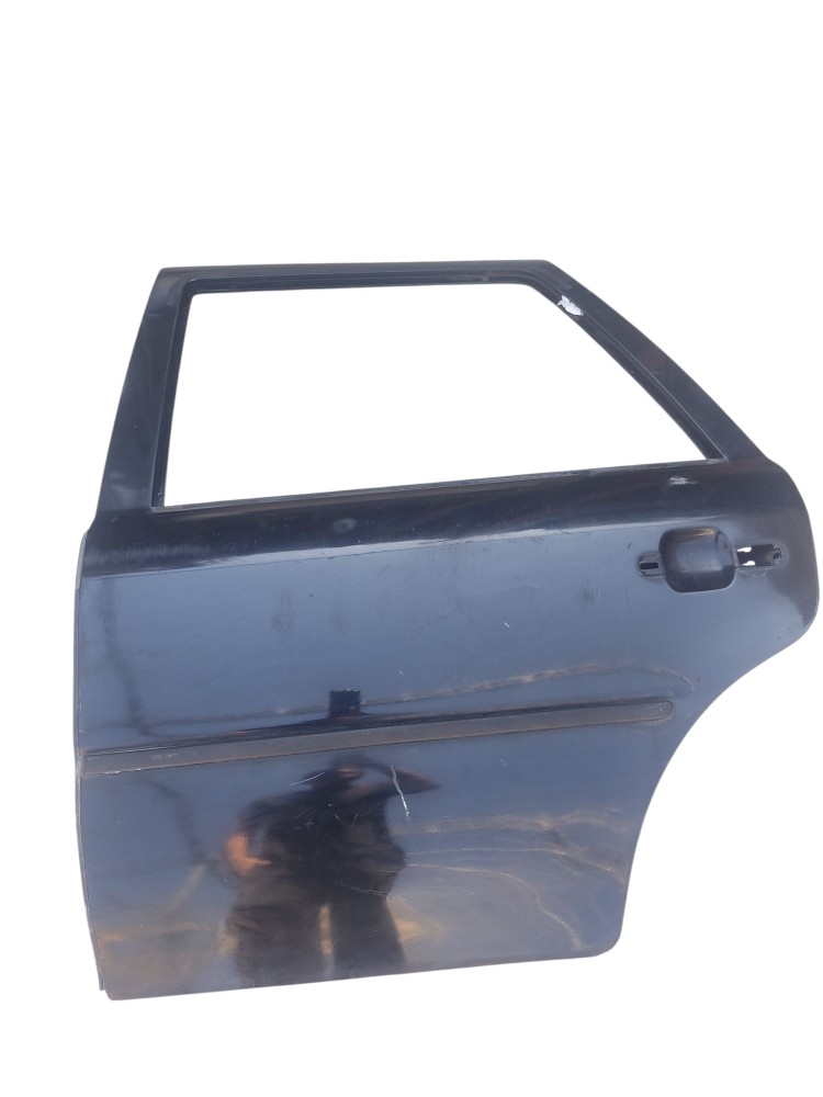 Porta Traseira esq  Volkswagen Gol Bola 1995 Traseira esquerda 2
