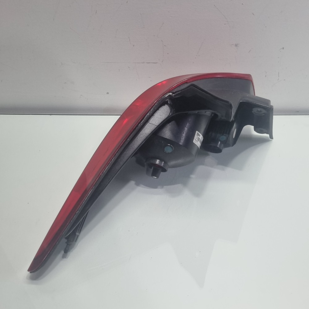 Lanterna Do Lado Direito Chevrolet Cruze Hatch 2012/2015 Direito/passageiro 2