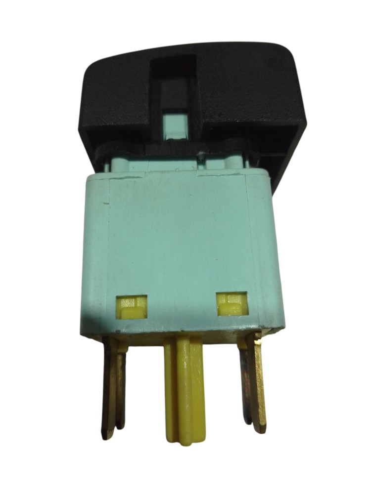 Botão Do Desembaçador Do Vidro Chevrolet Vectra 1996 A 2004 4