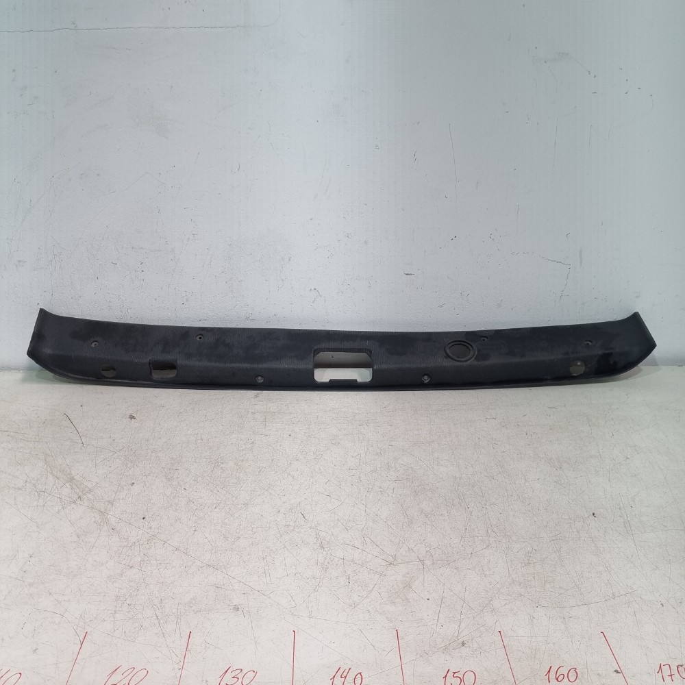 Soleira Do Painel Traseiro Fiat Palio Modelos 1996/2001 Preta