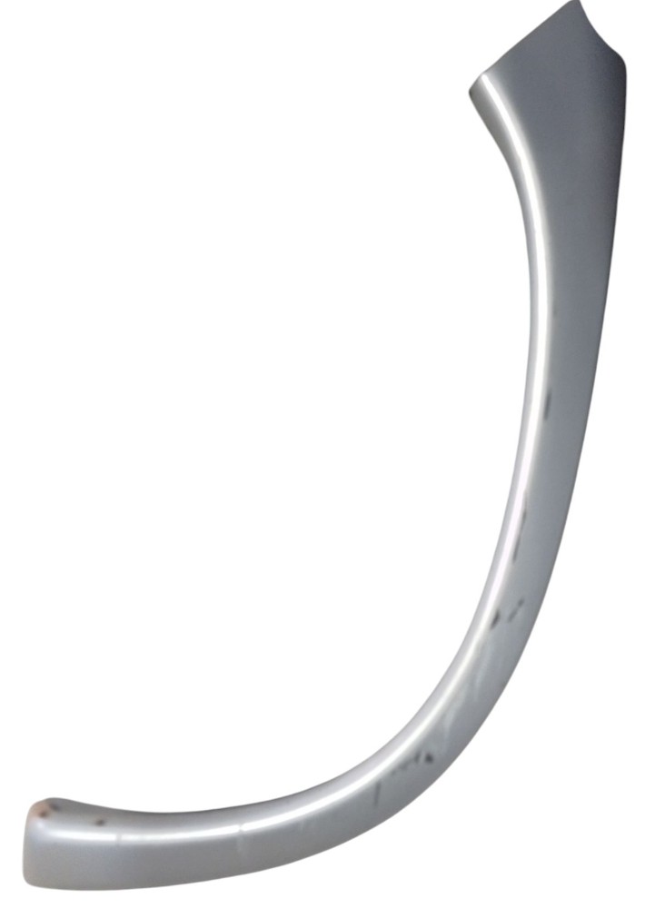 Moldura Paralama Direita Chevrolet Corsa Milenium Wind 2001