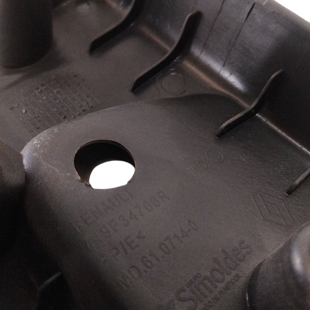 Moldura Acabamento Capô Renault Master 2022 Cod 749f34706r 3