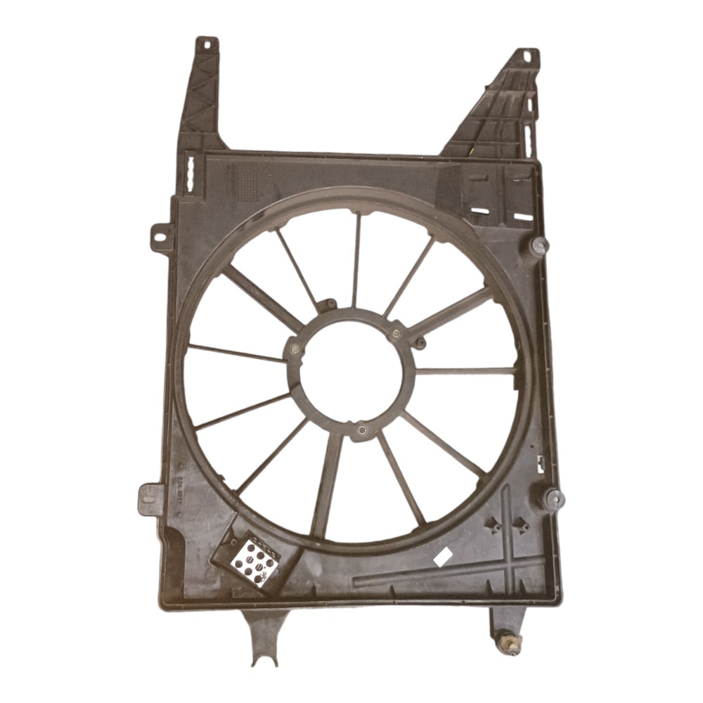 Defletor Ventoinha Renault Megane 1.6 2000 Com Detalhe 3