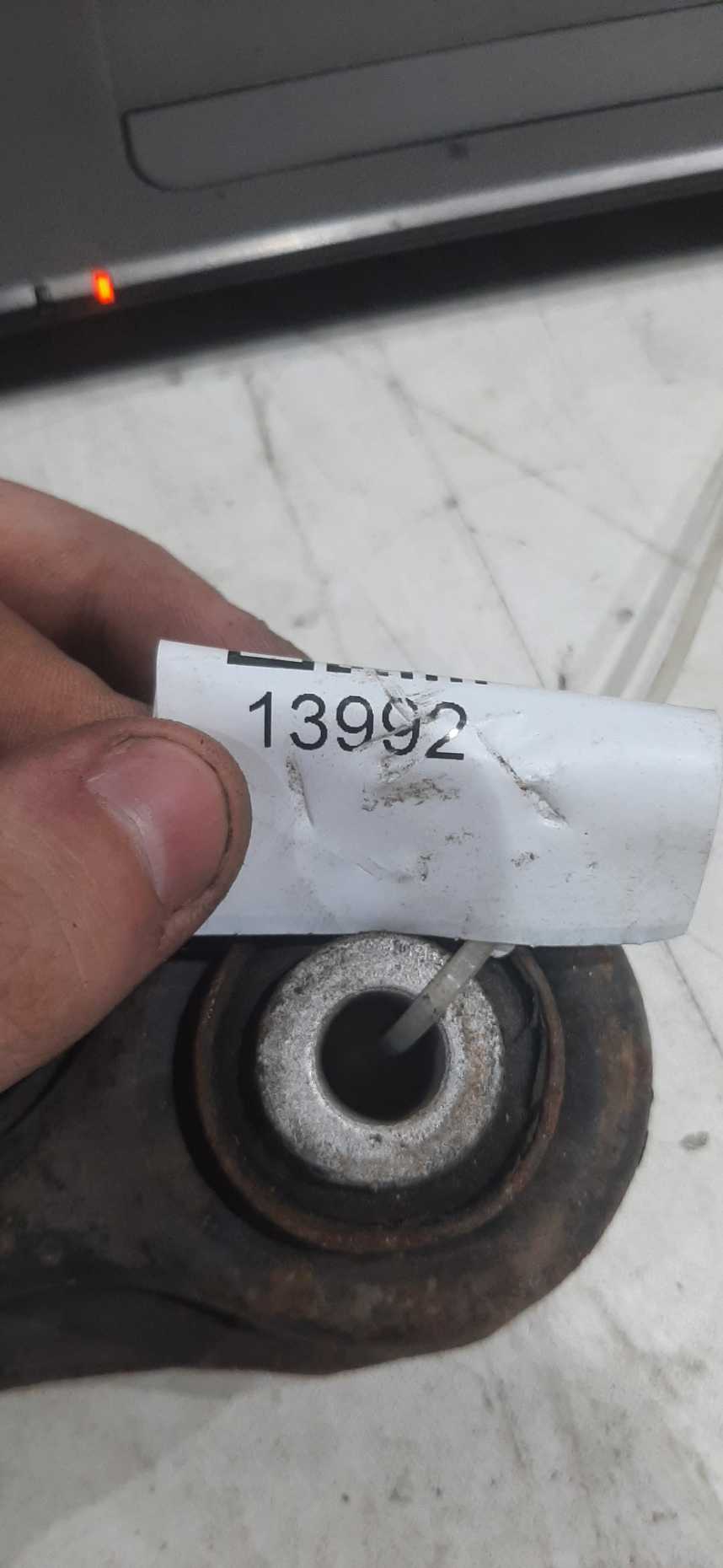Braço Suspensão Dianteira Esq Sup Mercedes C280 1993 A 2000