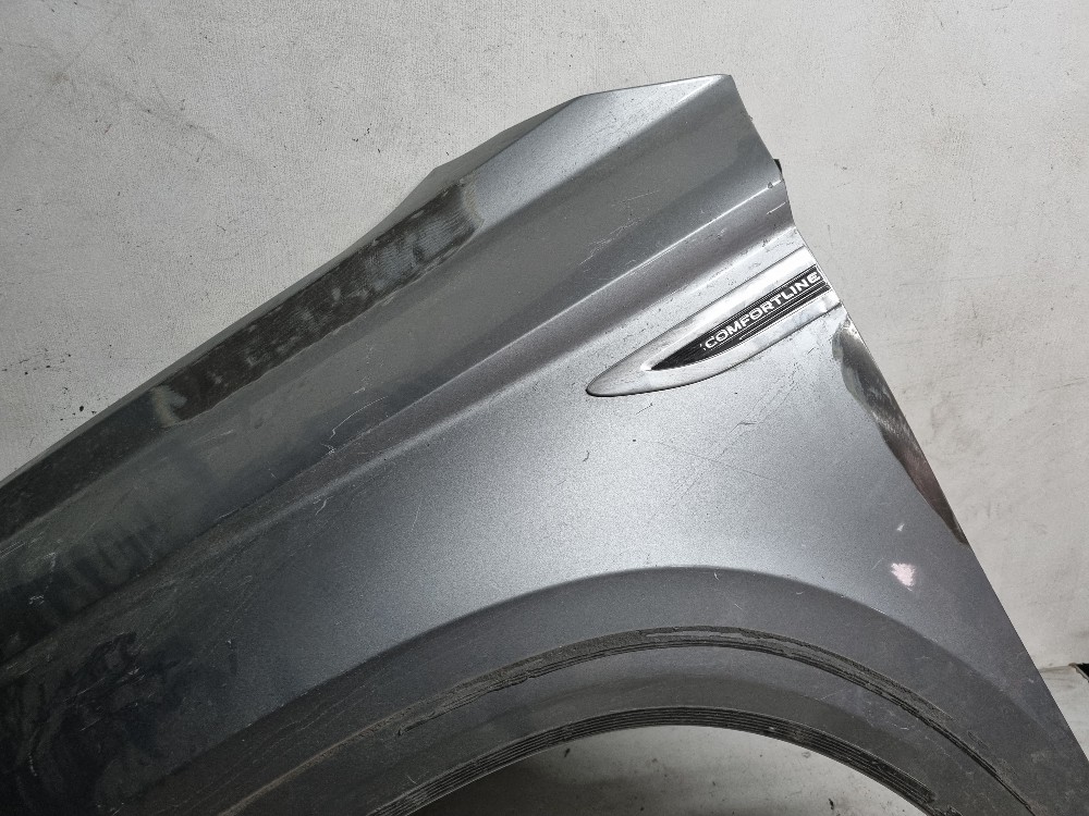 Paralamauerdo Volkswagen Taos 2021/2024 4