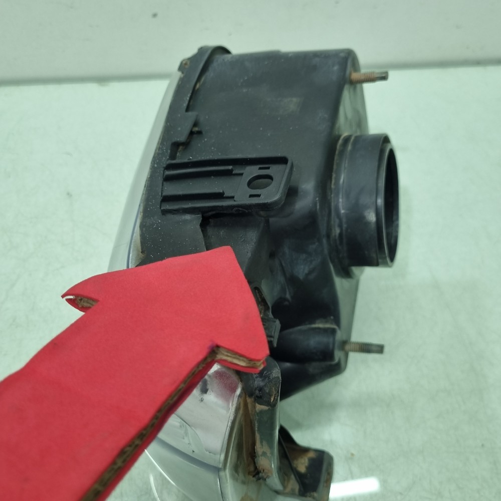 Farol Esquerdo Fiat Uno Fire 2005/2010 Semi-novo