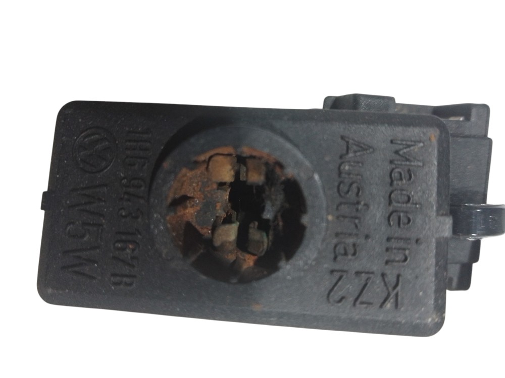 Luz De Placa Soquete Vw Golf 1995 A 2000 Et3562 2