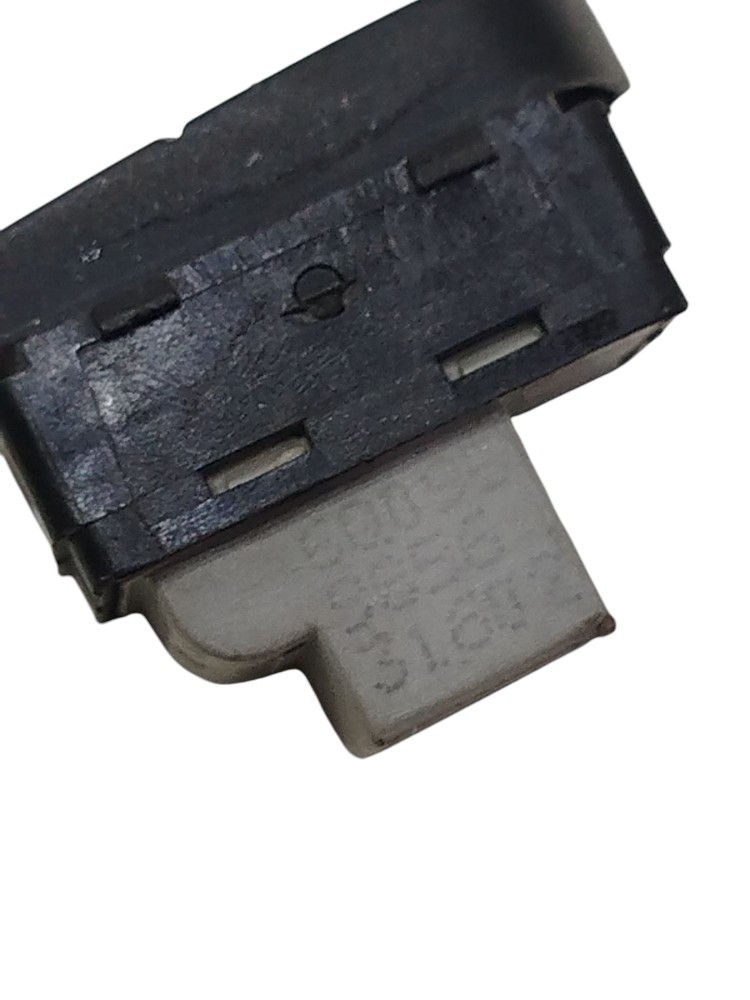 Botão Vidro Elétrico Direito Polo 1.6 2003 6q60959856 1