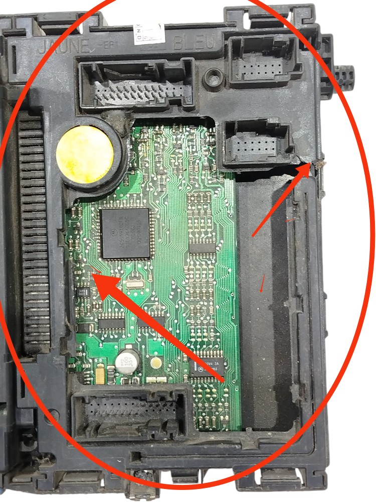 Módulo Bsi Peugeot 206 1.0 16v 2001 Com Detalhe 4