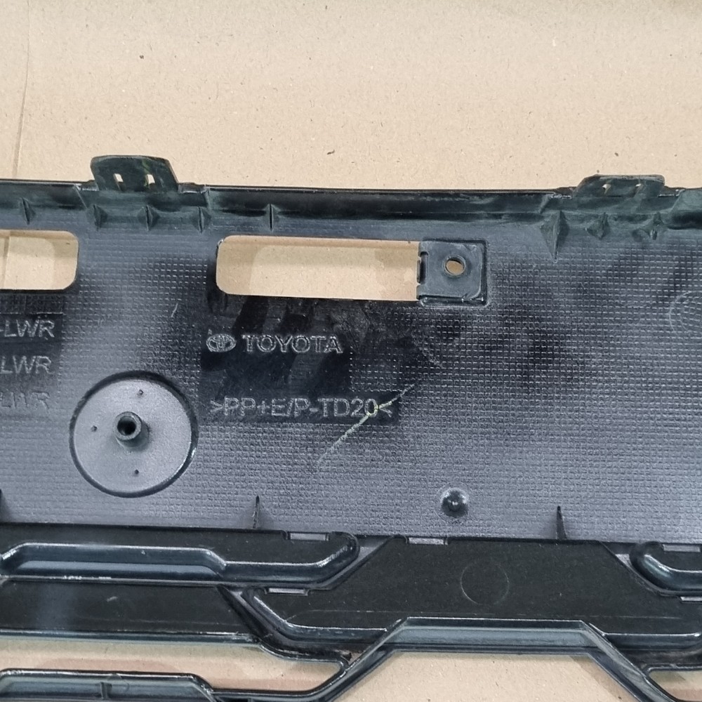 Grade Inferior Toyota Yaris Modelos 2018/2019/2020/2021/2022 Preto 2