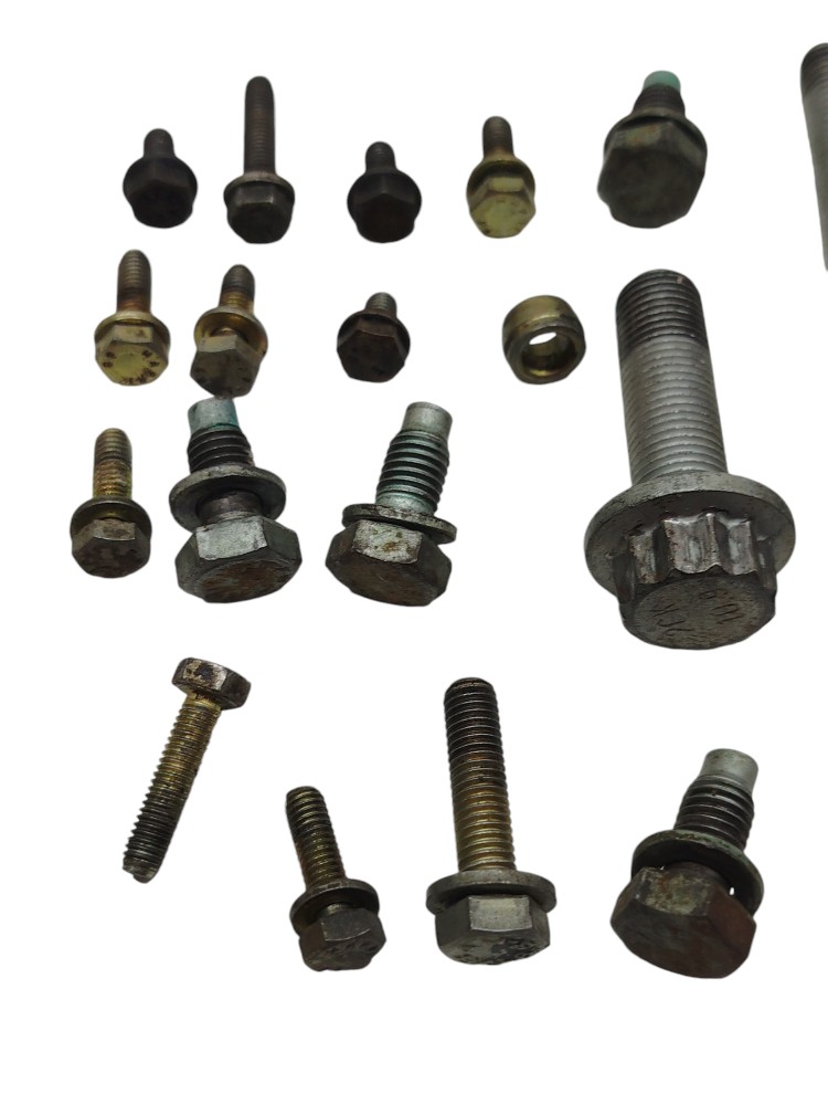 Parafusos diversos vw gol 1.0 1999 2