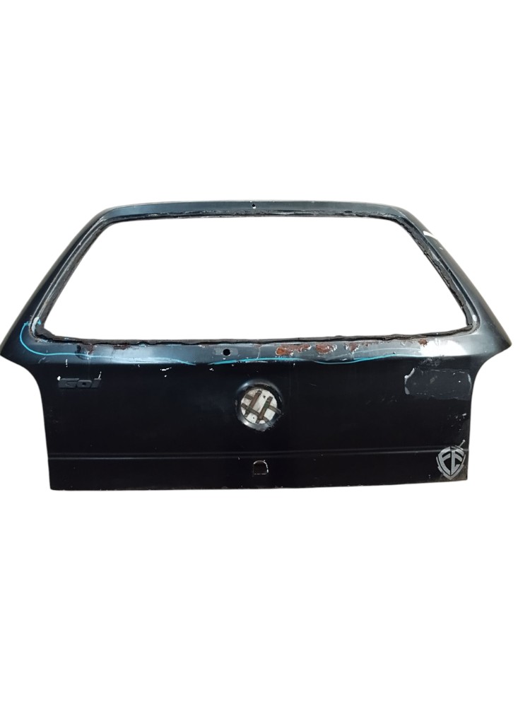 Tampa Traseira Vw Gol 1999 Com Detalhes 2