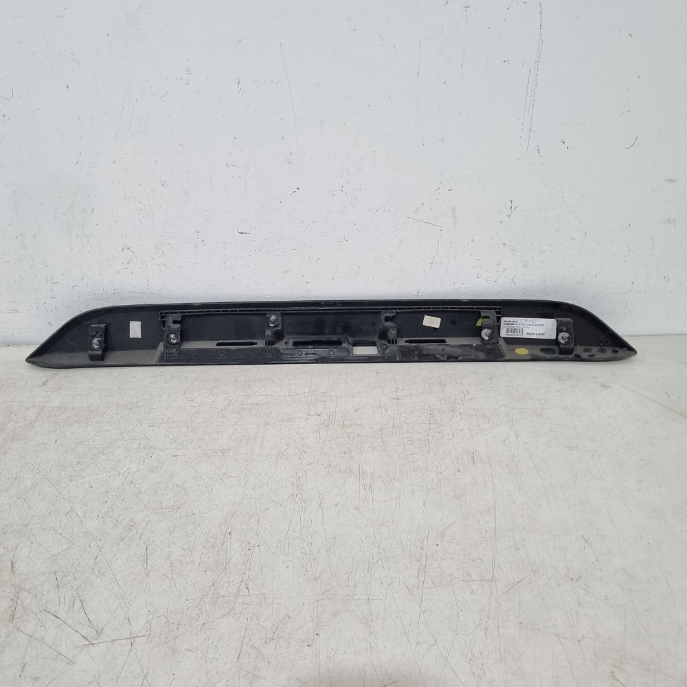 Moldura Da Tampa Traseira Renault Duster Modelos 2016/2019 Preto 4