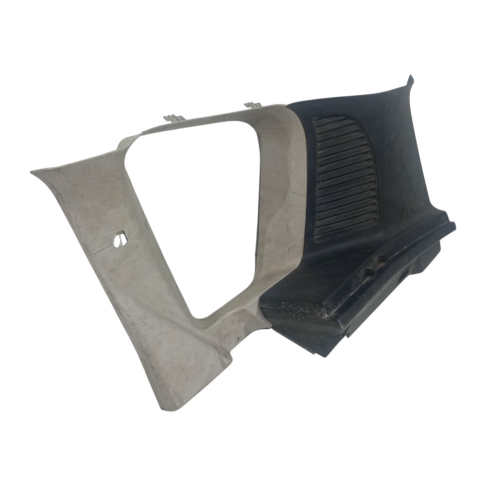 Moldura Coluna Traseira Direita Citroen Aircross 2011 A 2016 2