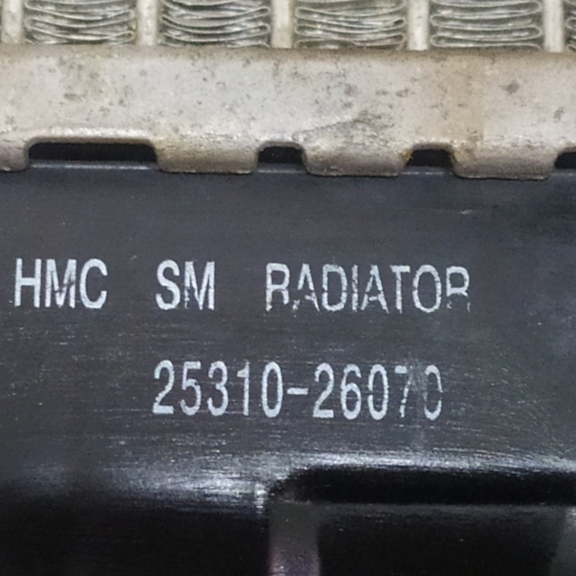 Radiador Hyundai Santa Fe 2.7 2001 2531026070 V55 5