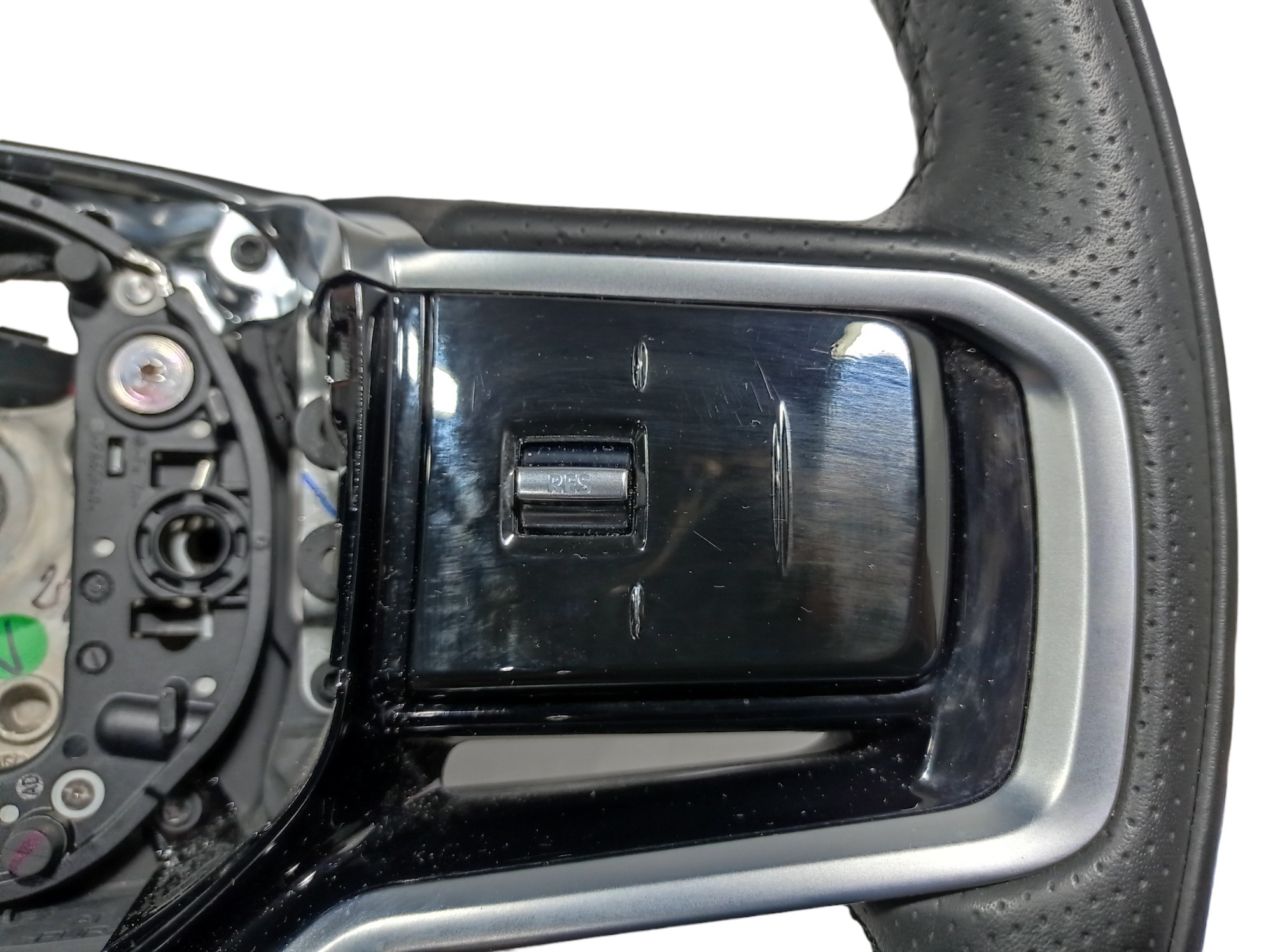 Volante Motorista Range Rover Evoque 2022 V572 Preto 8