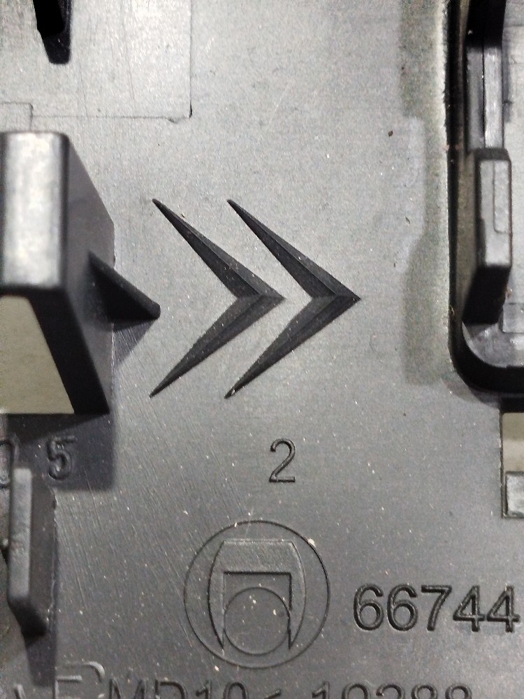 Suporte Luz Interna Teto C4 Picasso Glx 2.0 16v 2012 Gasolin 5