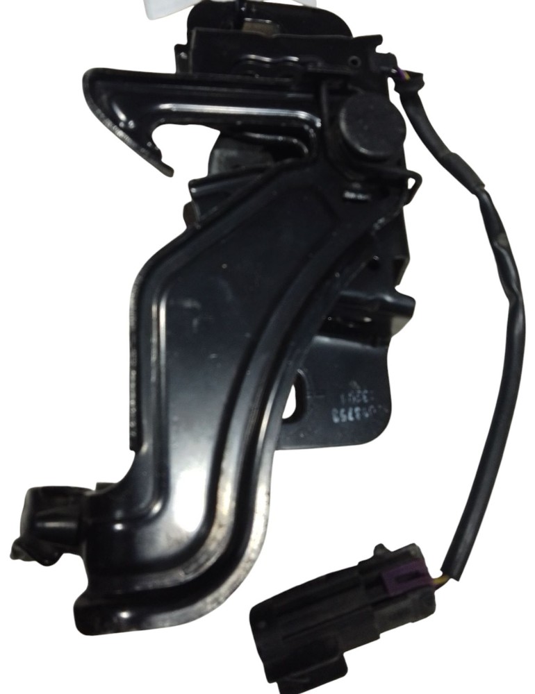 Trava Elétrica Do Capô Chevrolet Onix Prisma 2013 A 2019 3