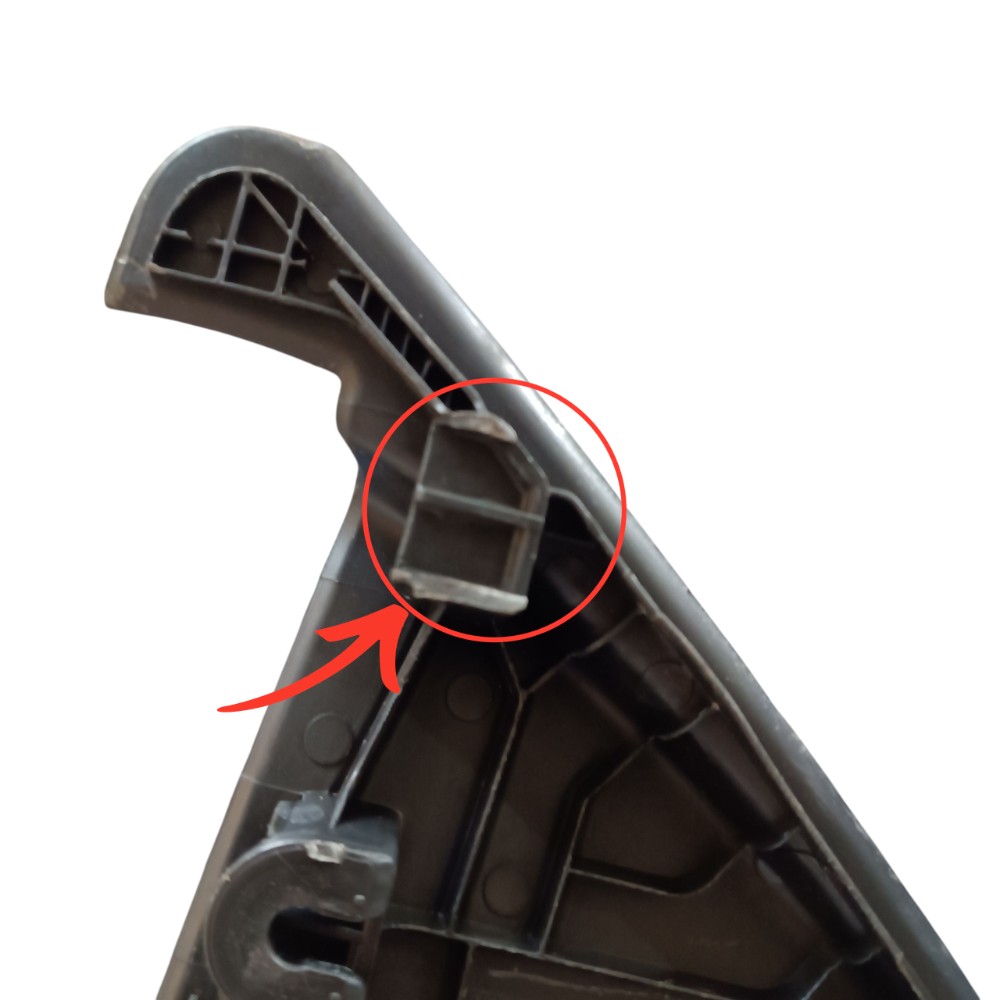 Acabamento Da Porta Traseira Direita Hyundai Hb20 2014 Preto