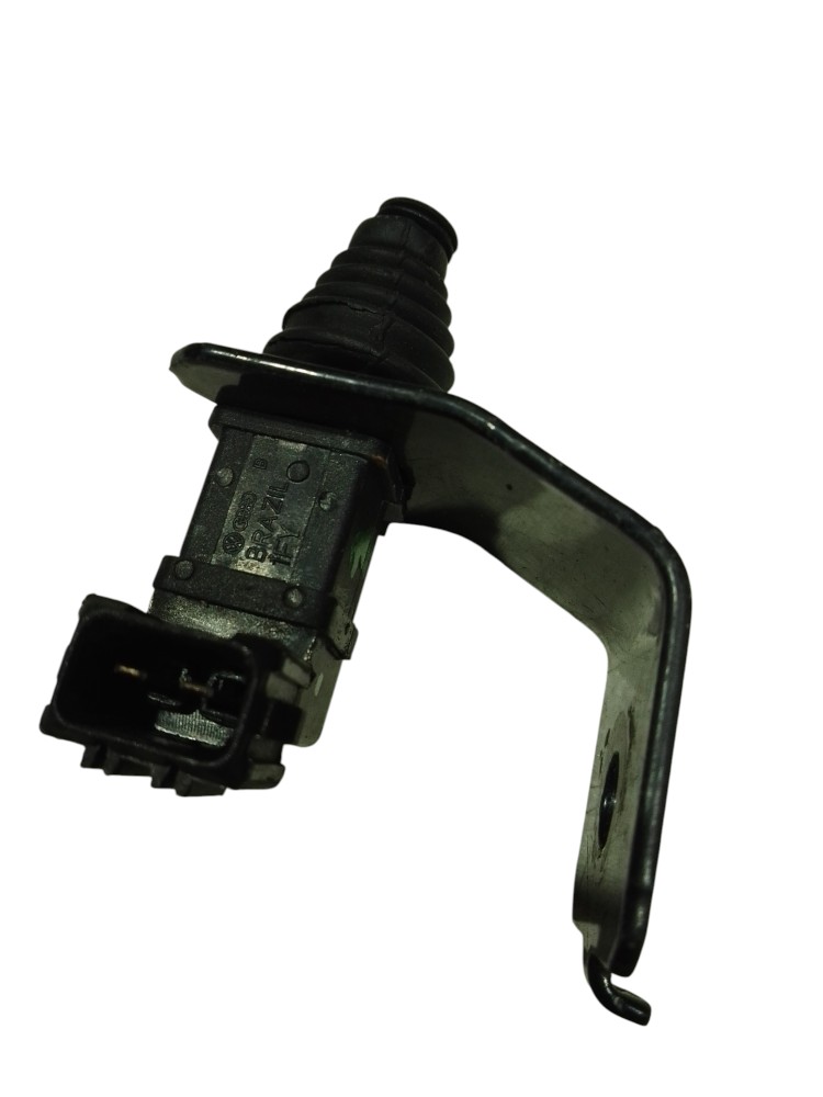 Interruptor Capo Alarme C Suporte Fox Gol Parati Voyage 6