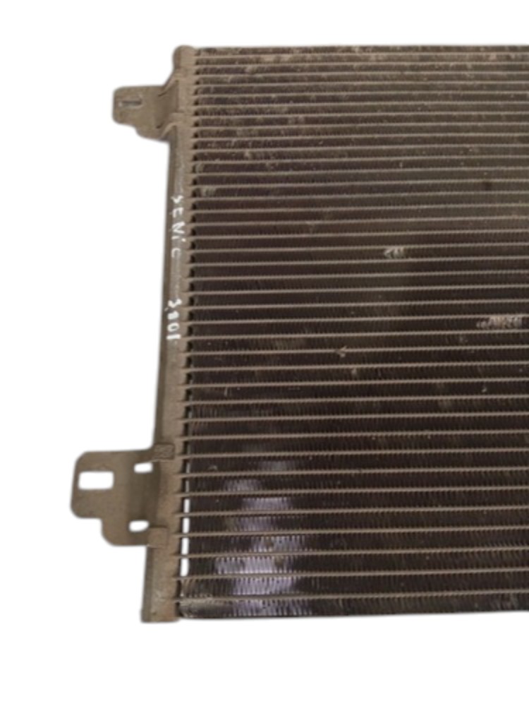 Condensador Do Ar Condicionado Renault Scenic 2001 /2009