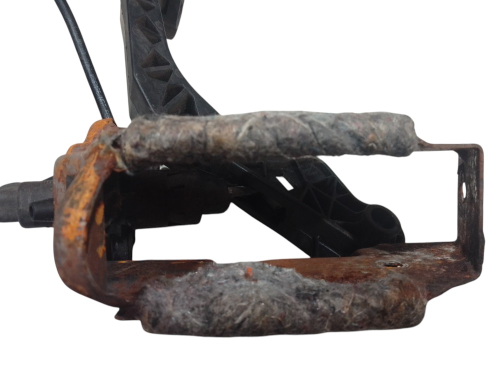 Pedal embreagem Volkswagen gol g5 G6 Voyage polo 7