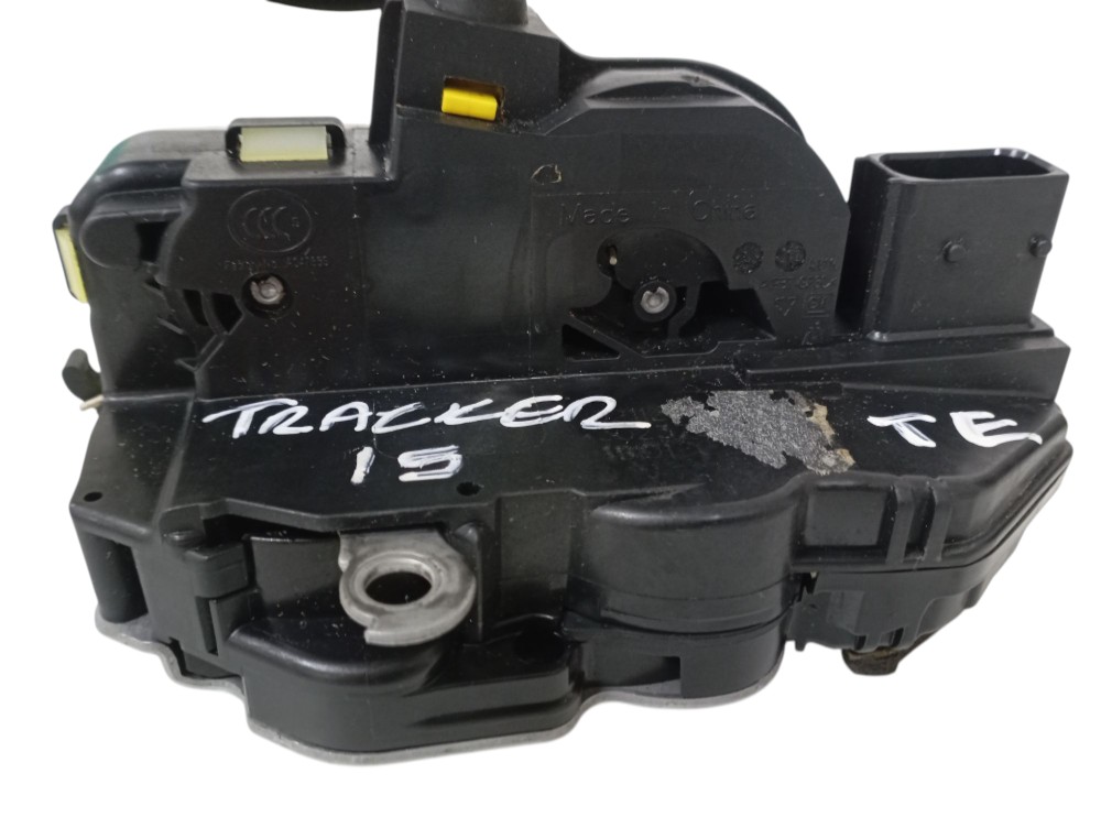 Fechadura Porta Traseira Esquerda Chevrolet Tracker Ltz 2015