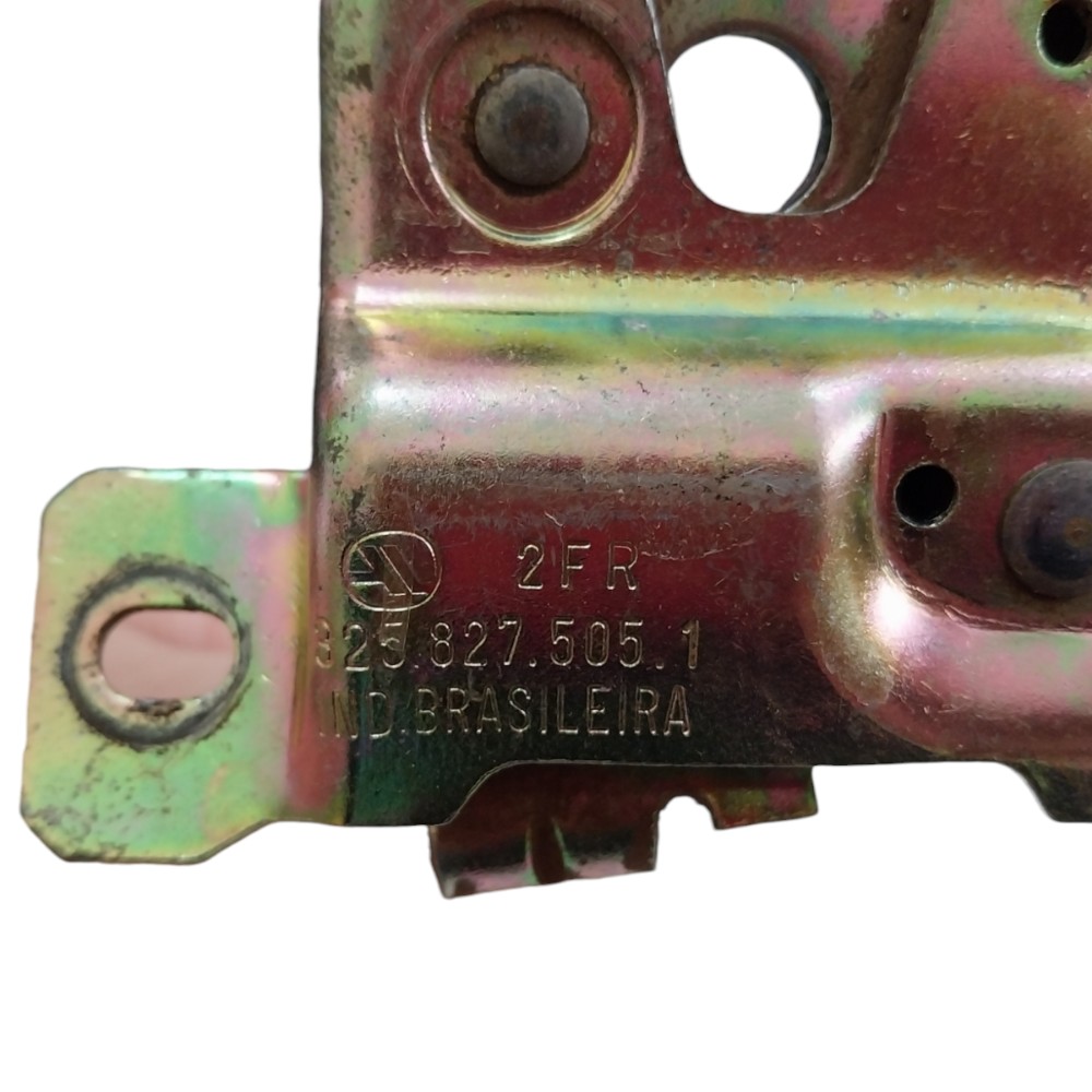 Fechadura Porta Malas Tampa Traseira Santana 91 92 93 94 98 2