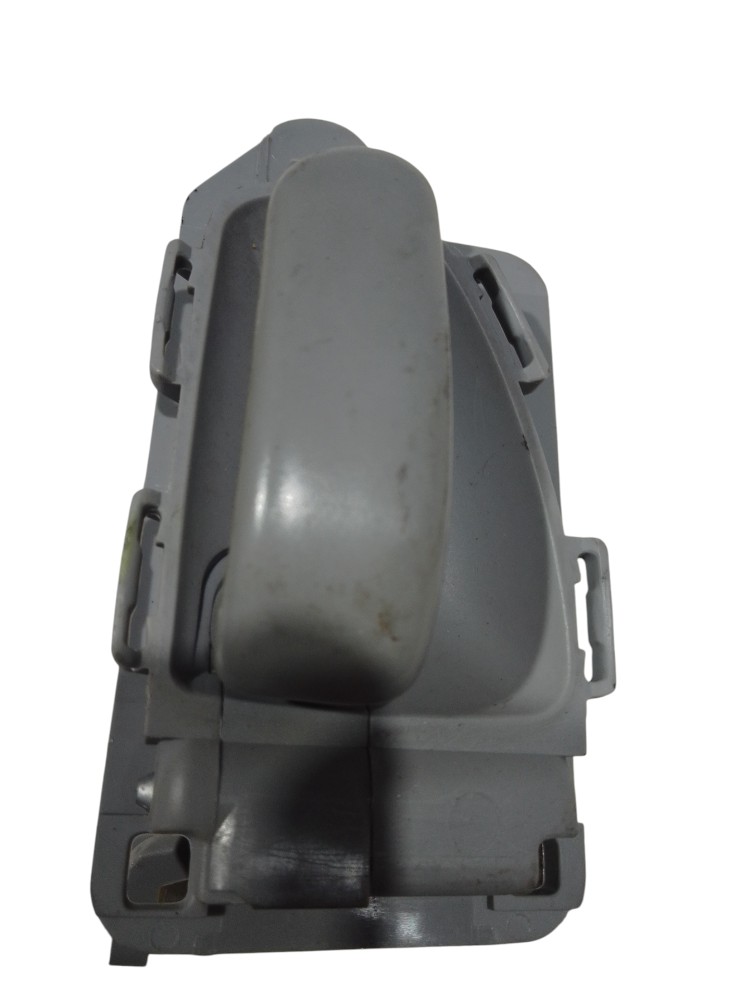 Maçaneta Interna Porta Dianteira Ld Xsara Picasso 2001/2012 Bege Dianteira 4