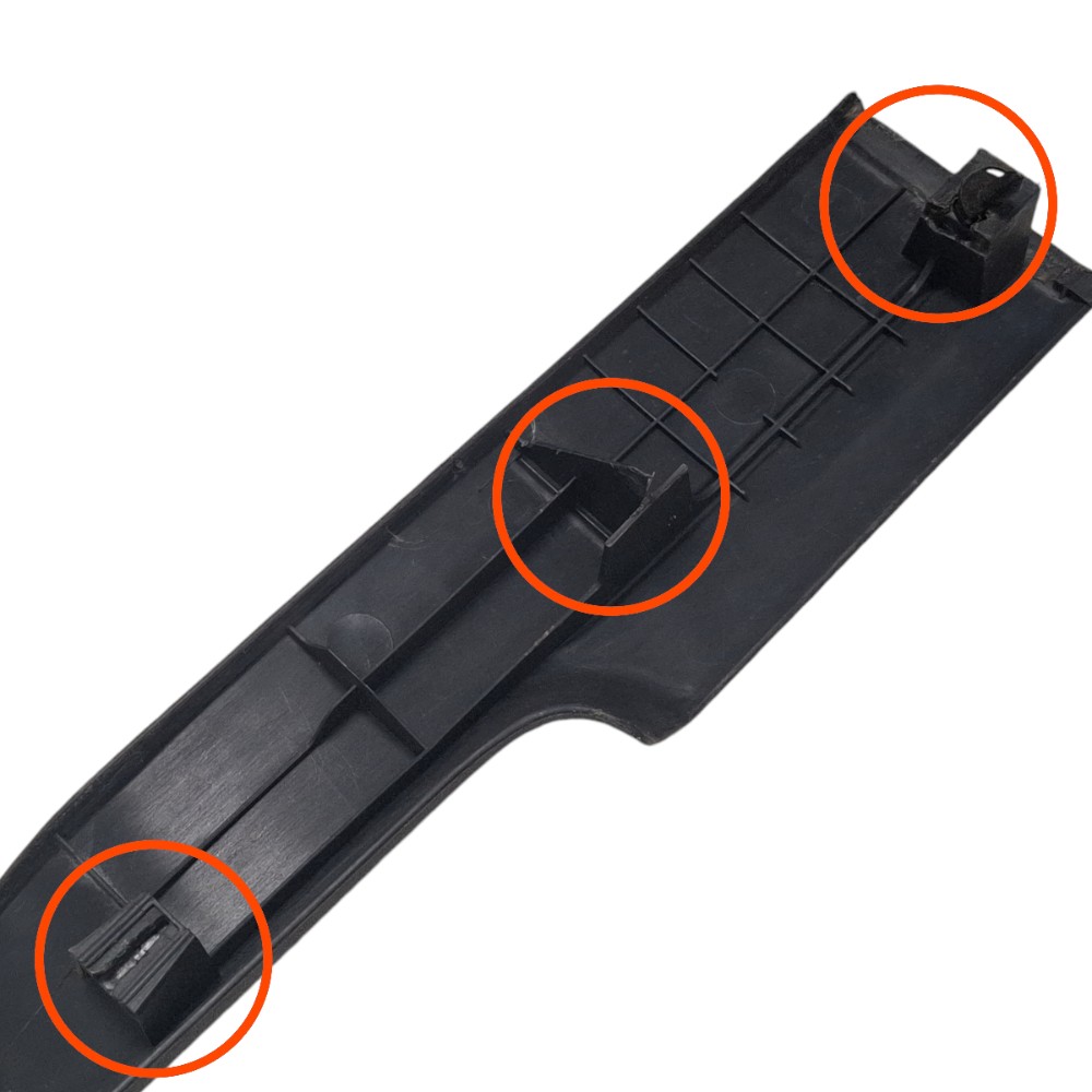 Soleira Interna Esquerda Audi A3 97 98 99 2001 2006 Detalhe  Preto 3