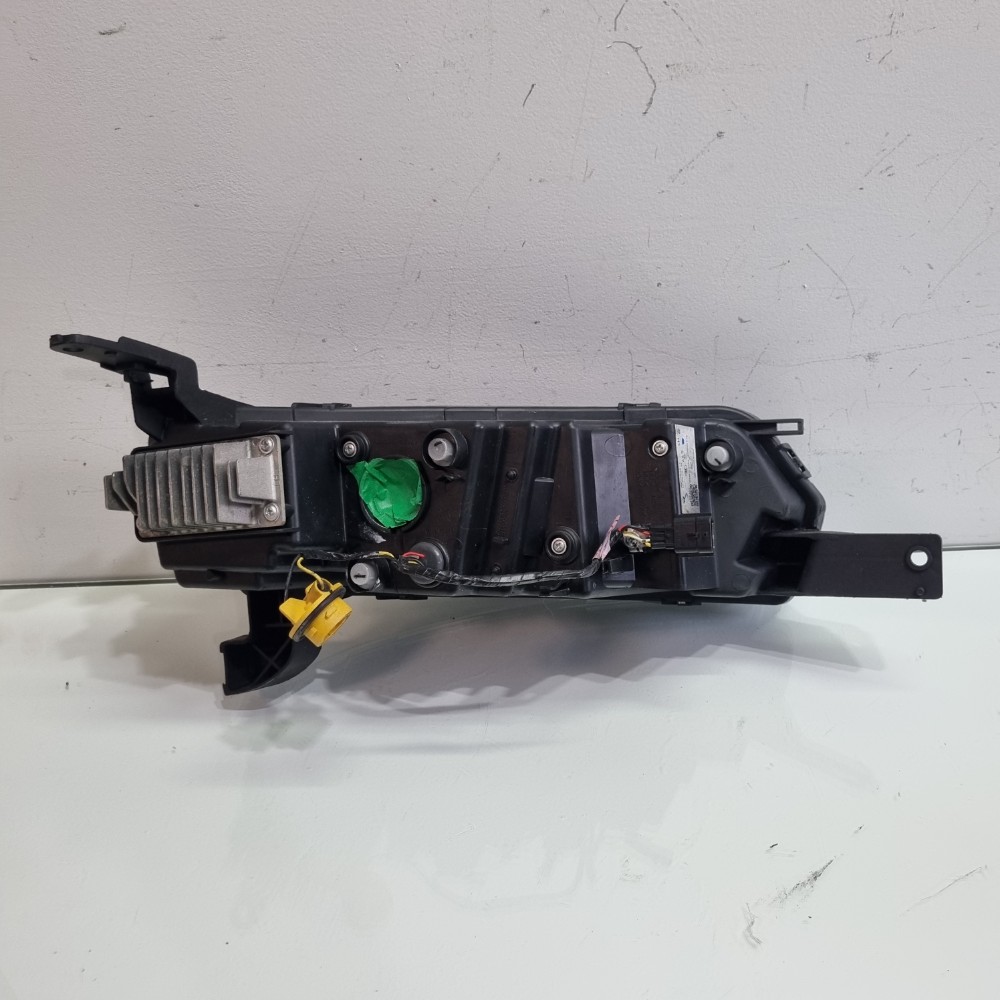 Farol Superior Do Lado Esquerdo Renault Kwid 2023/2025 Esquerdo/motorista 3