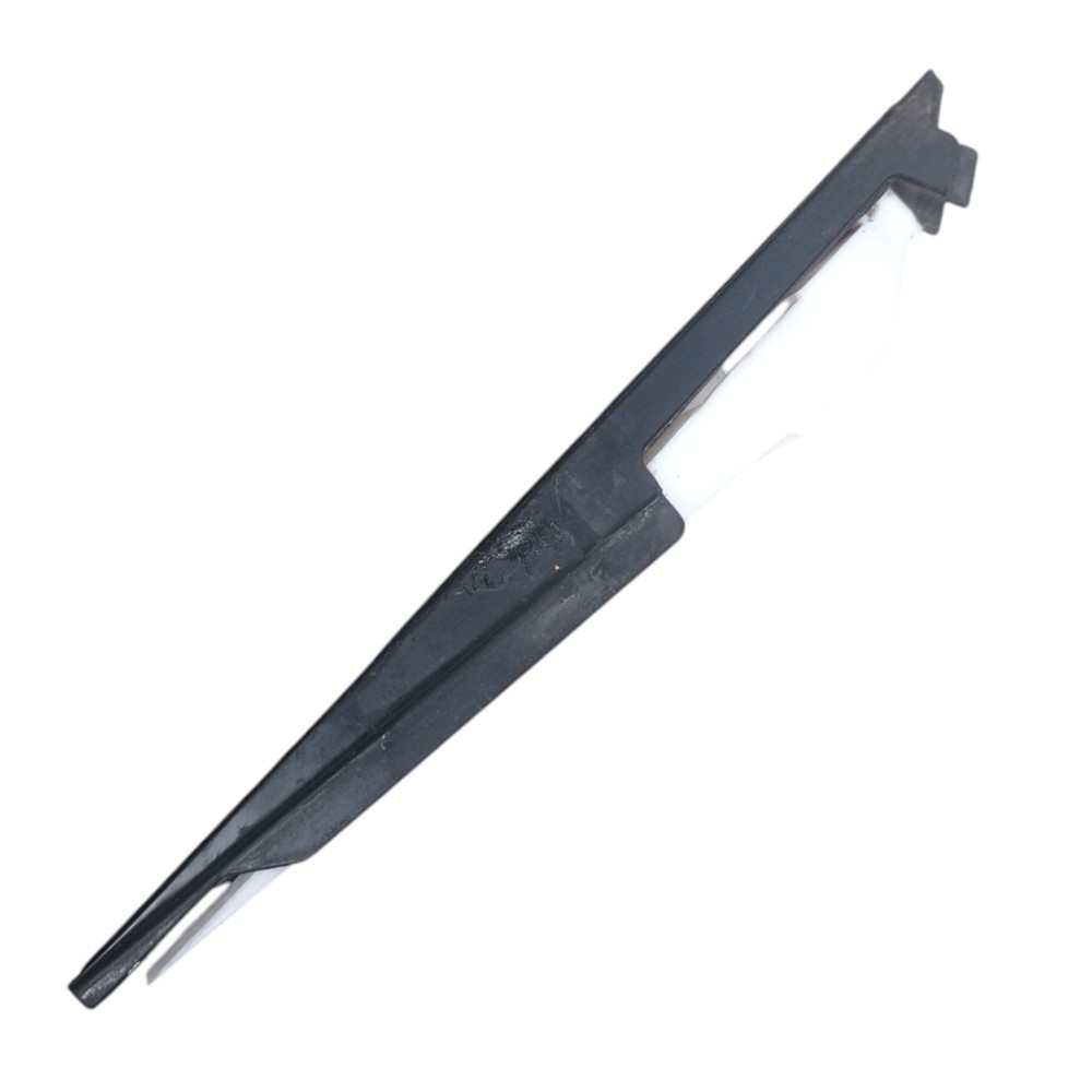 Guia Vidro Porta Traseira Direita Vw Fox 1.6 2013 5z4839416 1