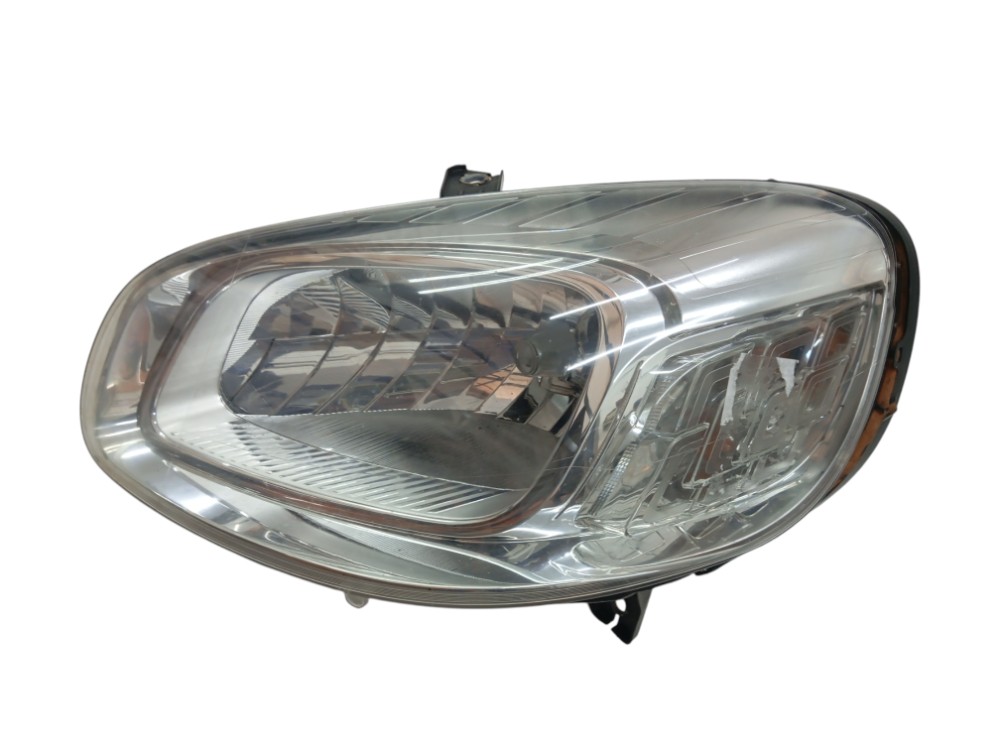 Farol Esquerdo Uno Fiorino 2023 4