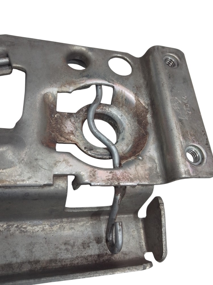 Fechadura Inferior Do Capo Fiat Uno Atractive 2016 1.0 4