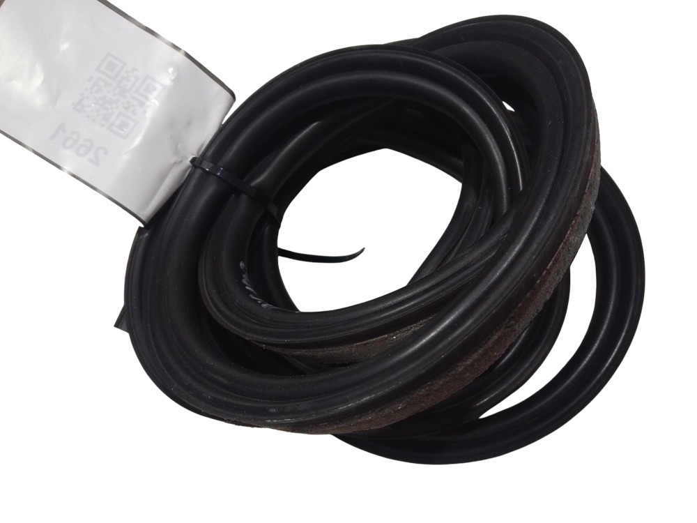 Borracha Vedação Pingadeira Portas Esq Xsara Picasso 00/11 2