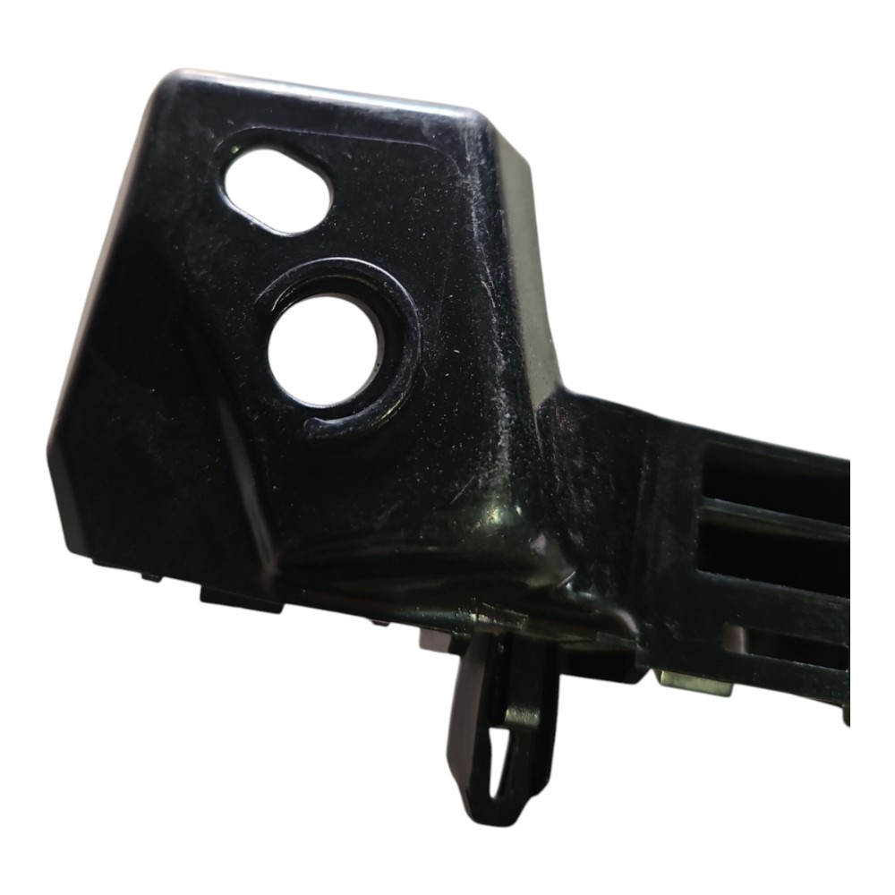 Guia Parachoque Dianteiro Esquerdo Chevrolet Onix 2020/2025