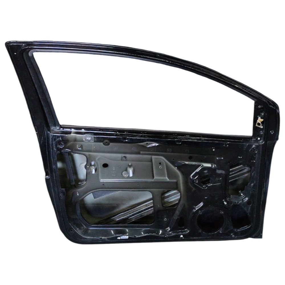 Porta esquerda VW Fox duas portas 2010 2009 2008 2007 2006 4