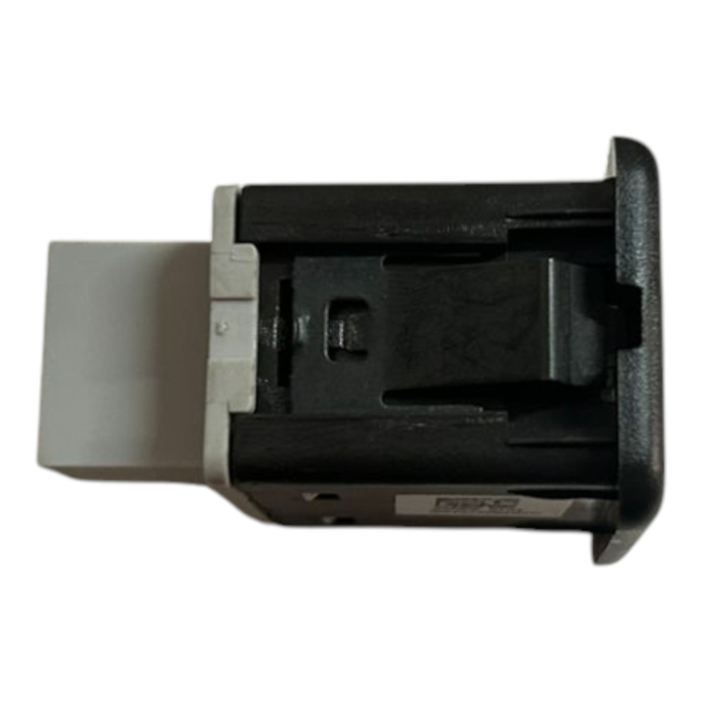Conector Usb Gm Spin 1.8 2023 V148