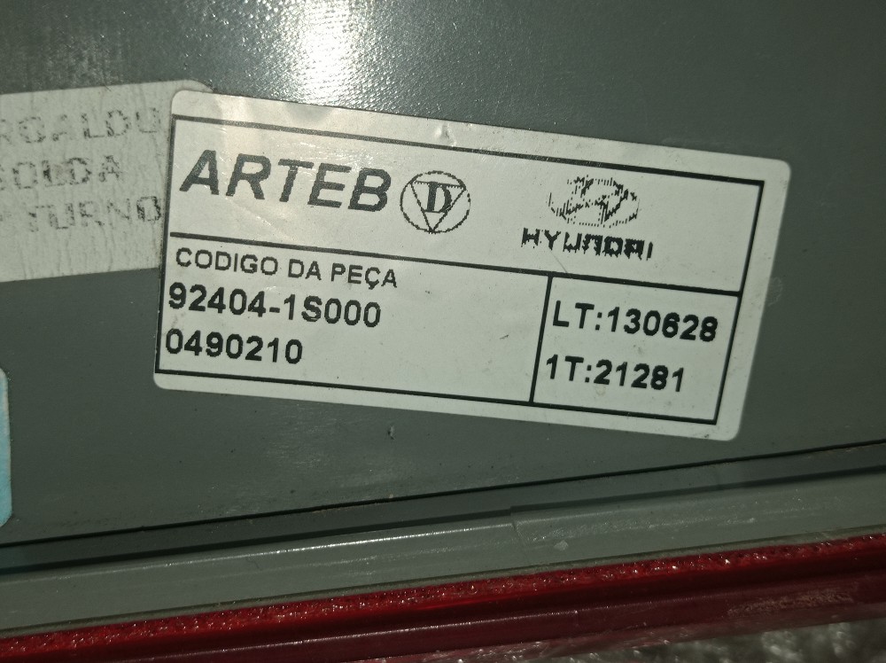 Lanterna Direita Tampa Traseira Hyundai Hb20 2015 2