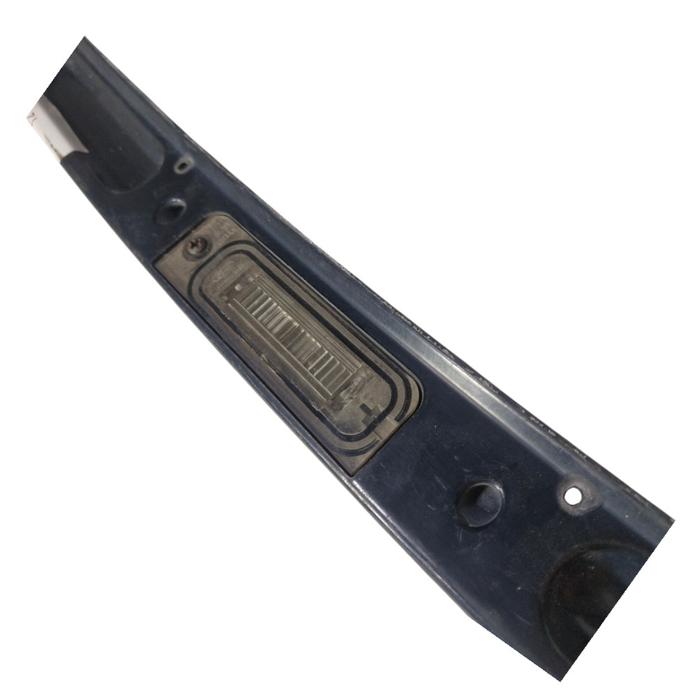 Moldura Placa Tampa Luz Ford Fiesta 2006 Á 2013 Preto