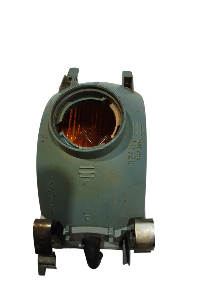 Pisca Parachoque Dianteiro Direito Volkswagen Golf 1996/2000 Cinza